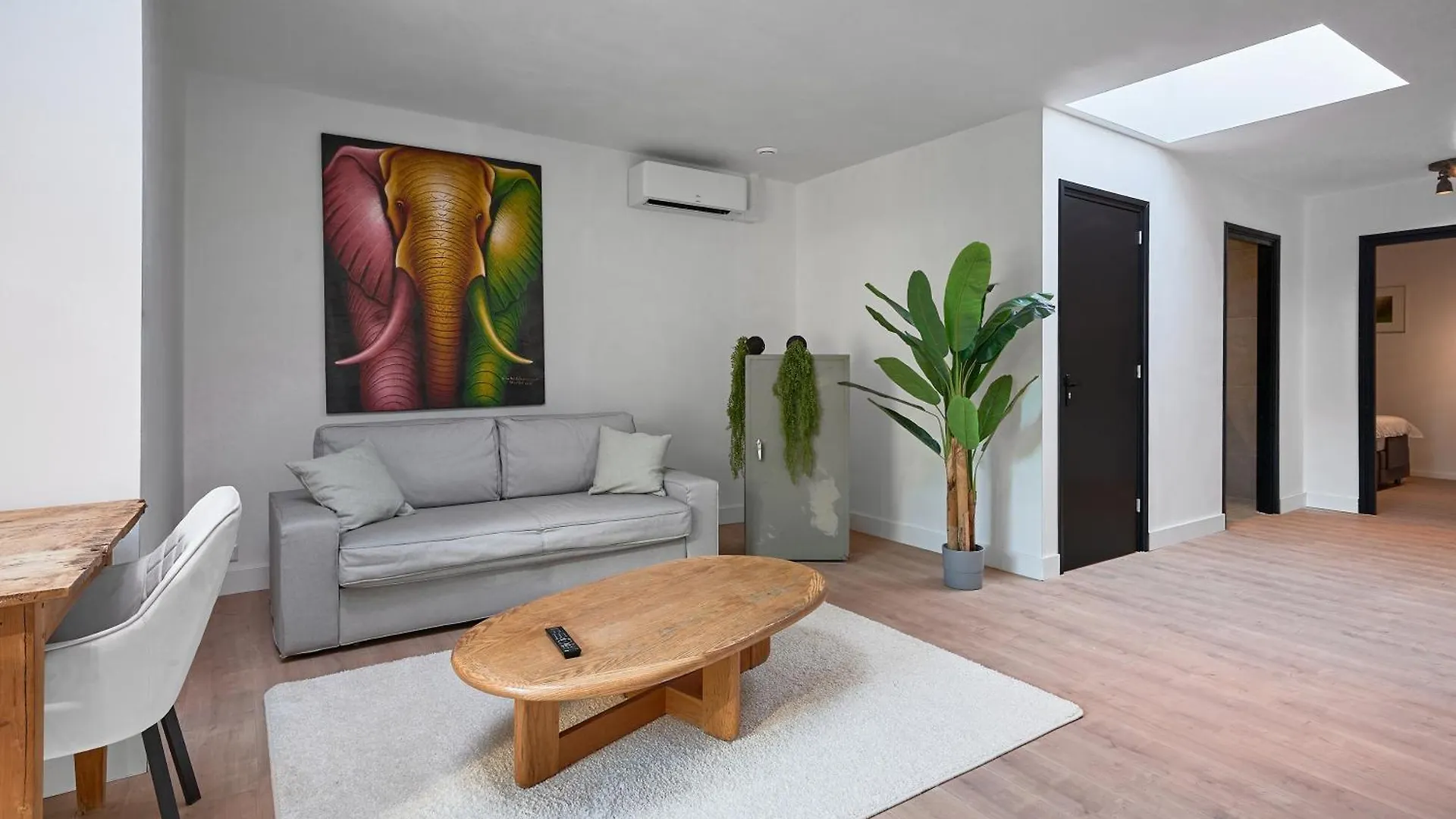 The Vault - Eindhoven - By T&S Apartamento