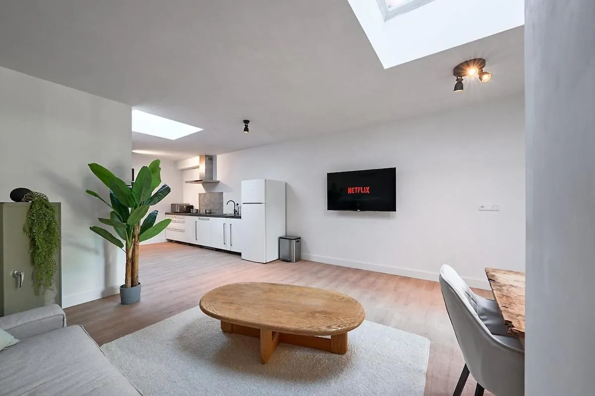 The Vault - Eindhoven - By T&S Apartamento